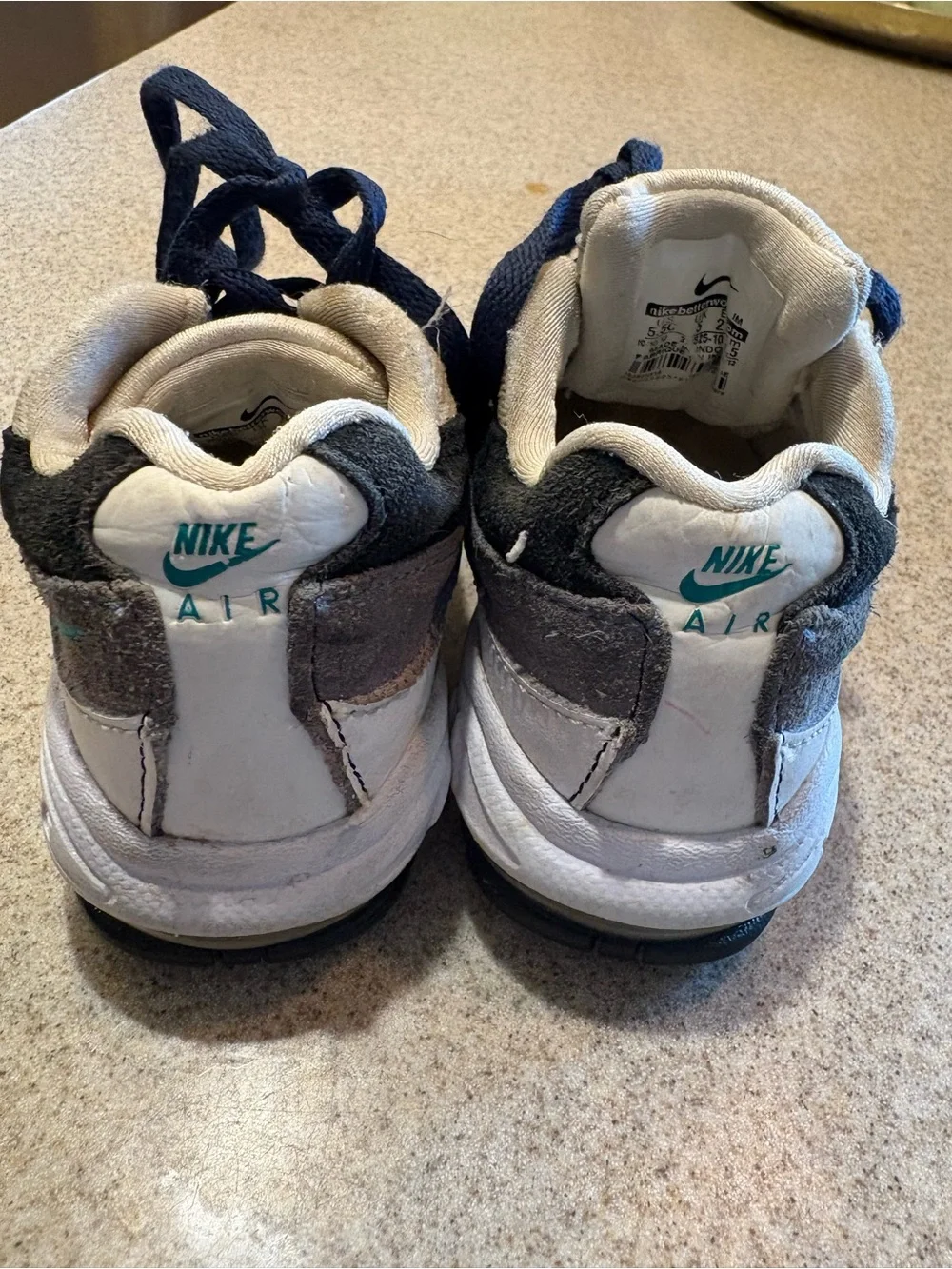 Nike Kids Toddler Air Max White and Navy Lace-Up Athletic Sneakers Shoes 5.5c